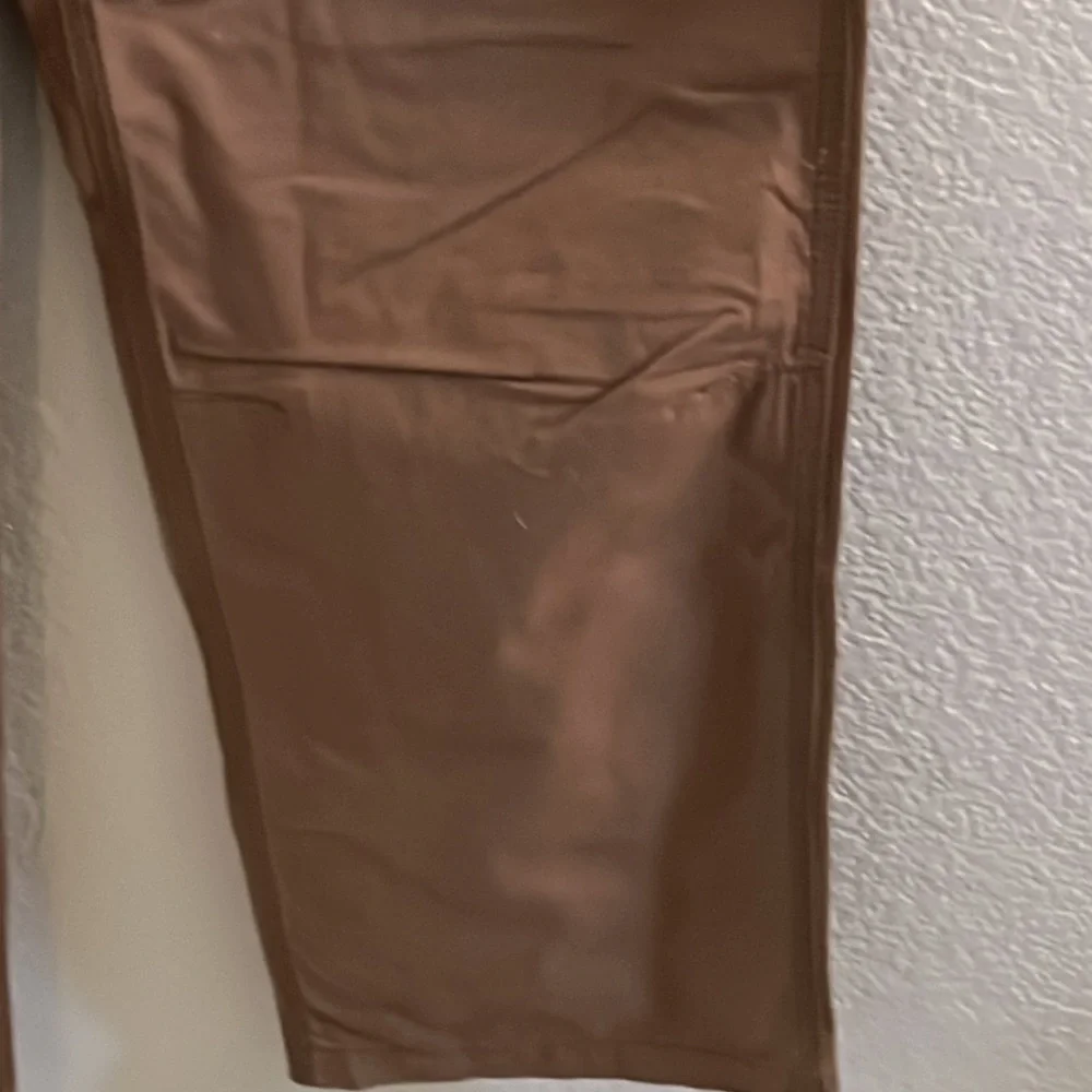 Carhartt Men Khaki Chino Brown Pants - Picture 3 of 9